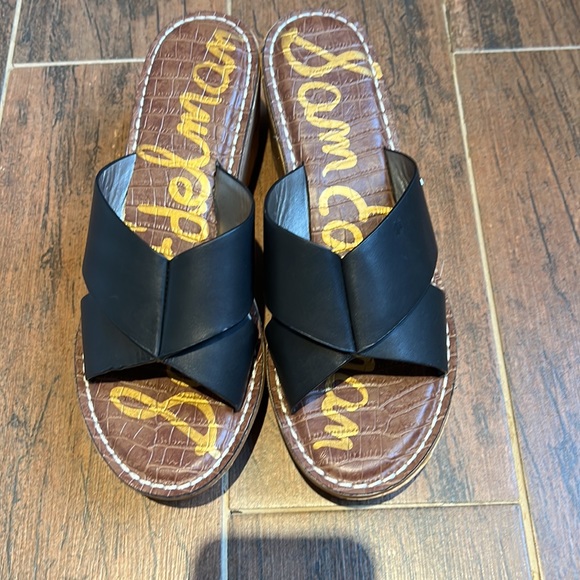 Sam Edelman small wedge heels - Picture 3 of 5